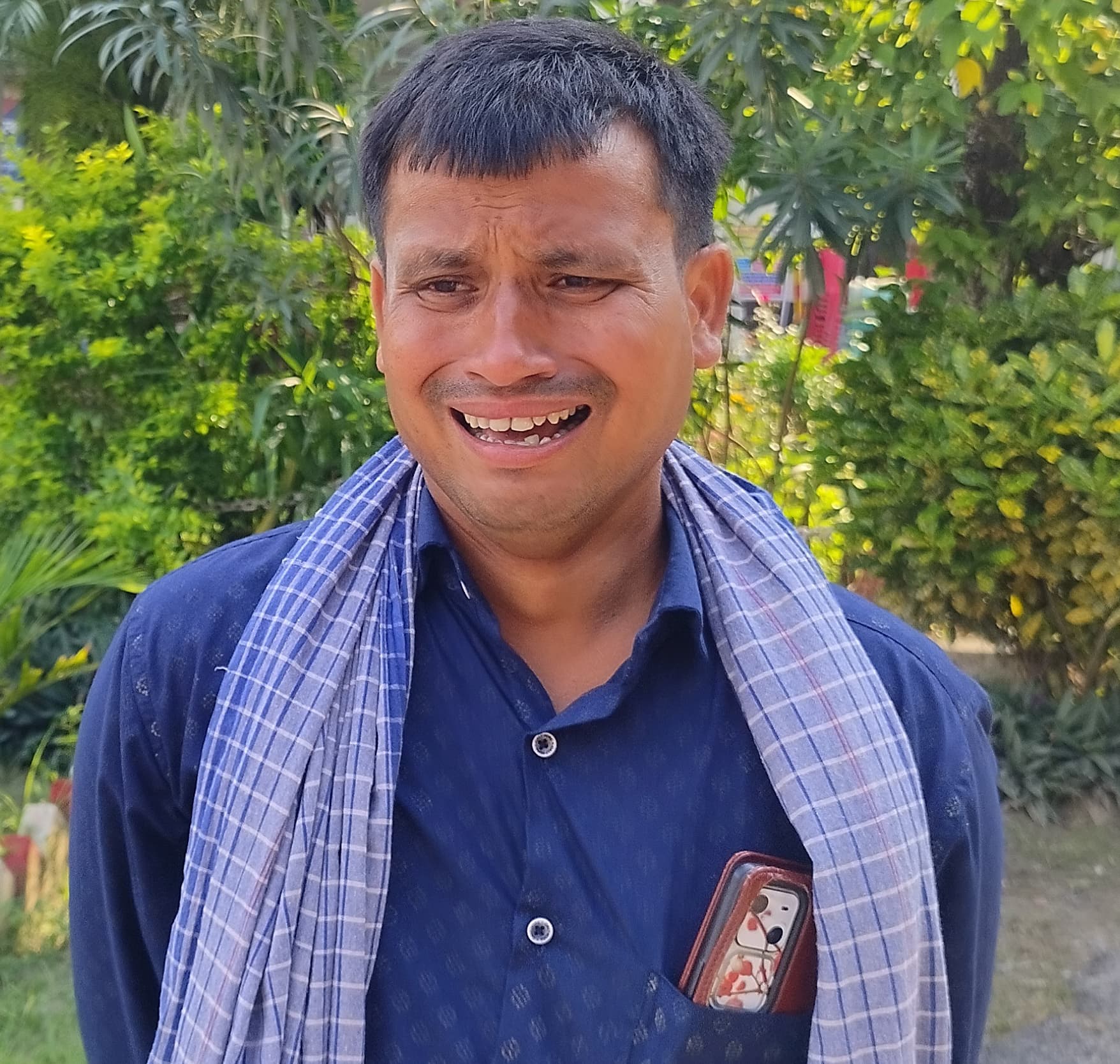 झोले में रखे 50 हजार रुपये उच्चकों ने उड़ाये