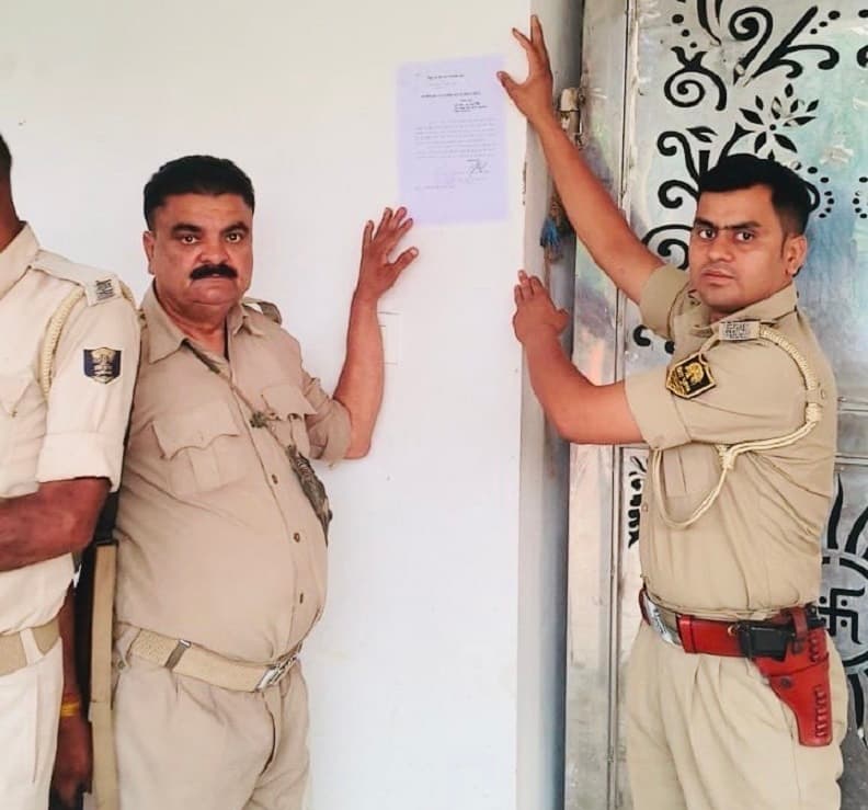 फुलवरिया प्रखंड प्रमुख का बेटा शराब के मामले में निकला वांछित, सरेंडर करने के लिए अल्टीमेटम