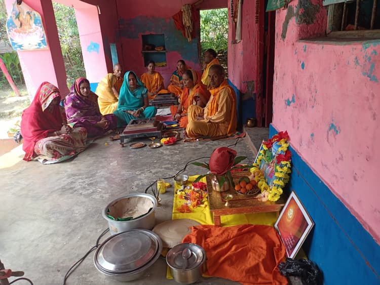 गायत्री जयंती पर दो दिवसीय कुंडली हवन