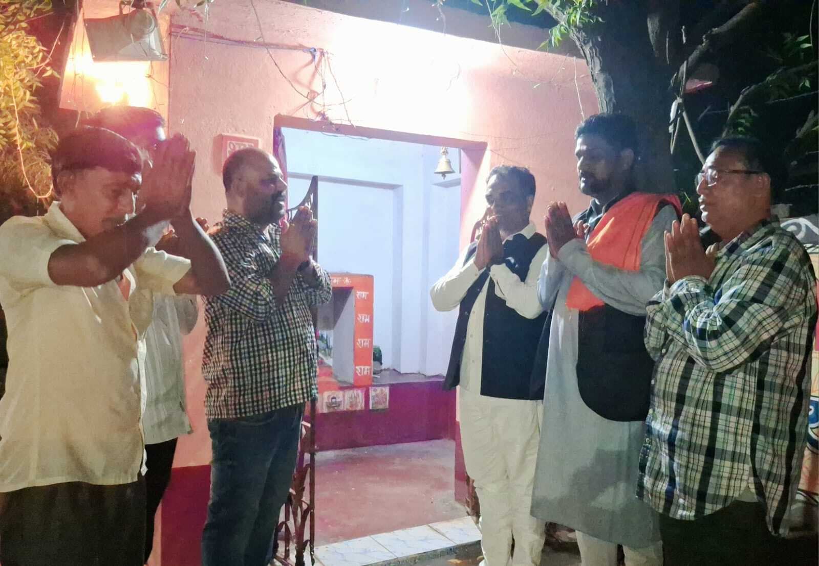 घायलों के शीघ्र स्वस्थ होने को लेकर की पूजा-अर्चना