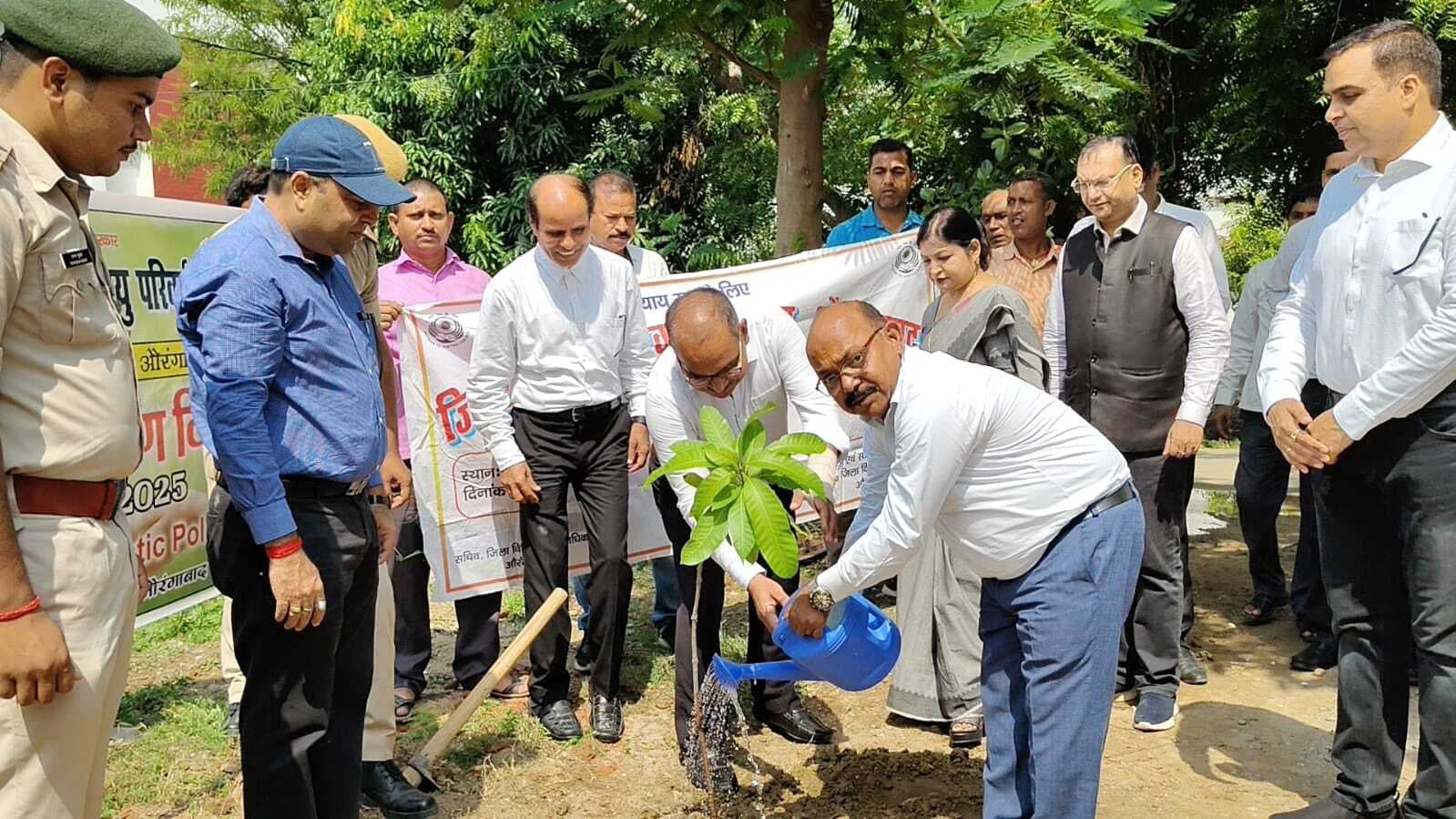 Aurangabad News : पर्यावरण संरक्षण प्रत्येक व्यक्ति का दायित्व : प्रधान जिला जज