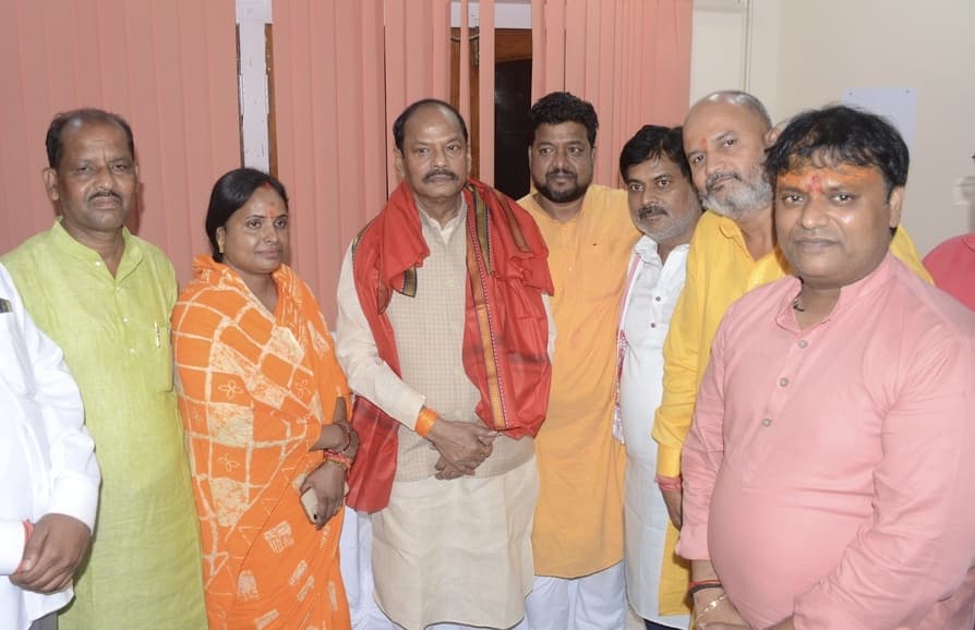 Dhanbad news: झारखंड में सरकार नहीं, सिंडिकेट का है राज : रघुवर दास