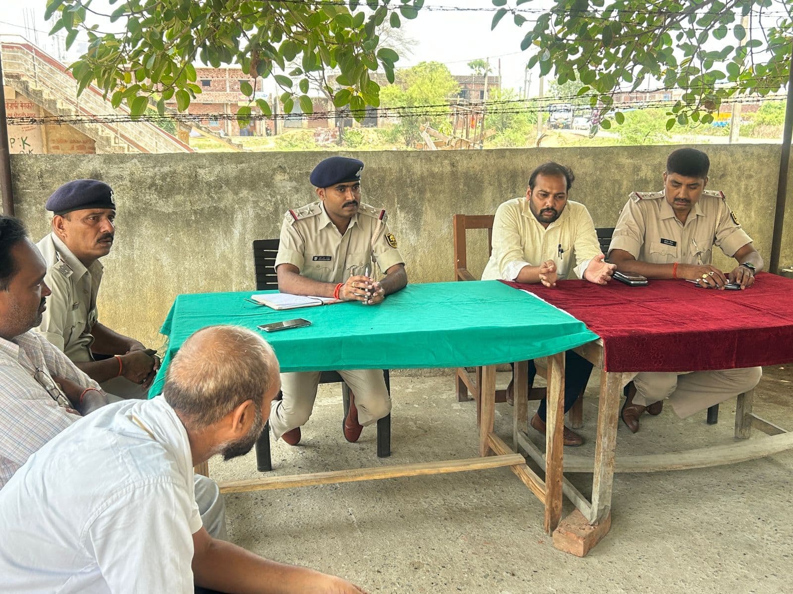 सौहार्दपूर्ण माहौल में पर्व मनाने की अपील