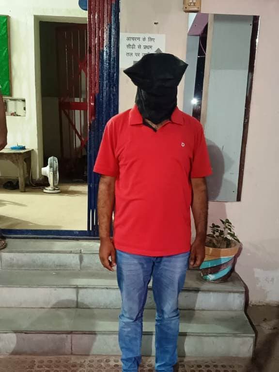 दहेज के लिए पत्नी की हत्या मामले में पति गिरफ्तार