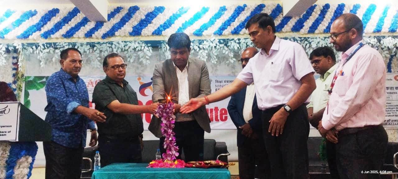 स्मार्ट निवेशक बनने के लिए वित्तीय साक्षरता और योजना बनाना जरूरी