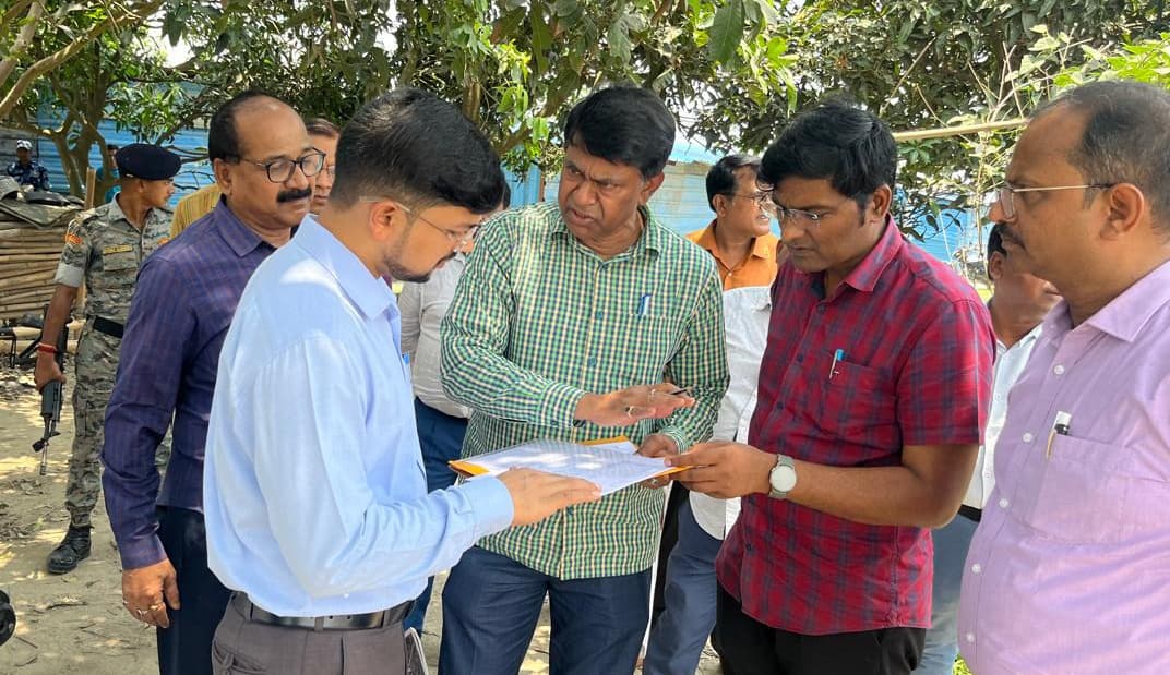बरसात से पूर्व कार्य पूर्ण कर लें ताकि तय समय में उड़ान चालू किया जा सके