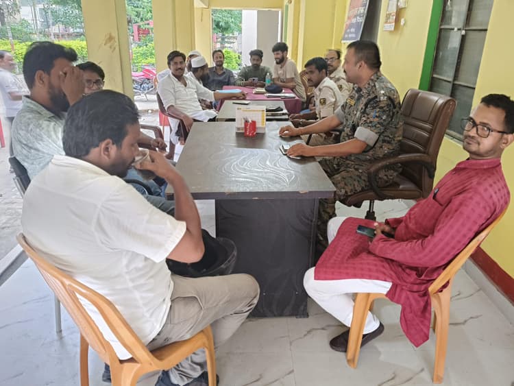 बकरीद को लेकर शांति समिति की बैठक