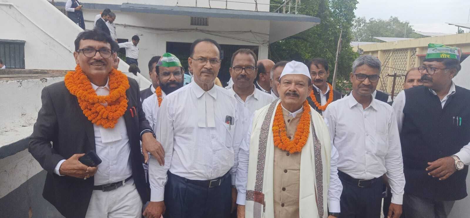 Motihari: अमरनाथ बने अधिवक्ता प्रकोष्ठ के जिलाध्यक्ष