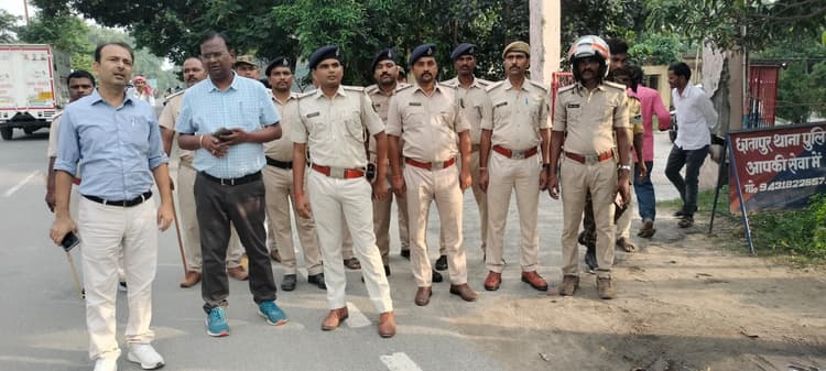 बकरीद पर्व को लेकर निकाला गया फ्लैग मार्च