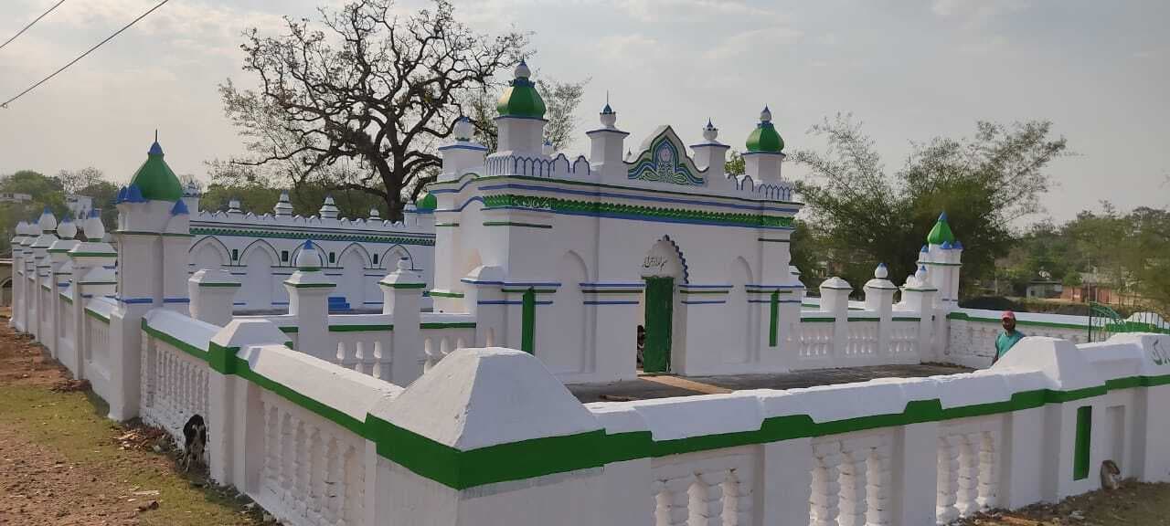 ईद-उल-अजहा आज, सज गये ईदगाह व मस्जिद