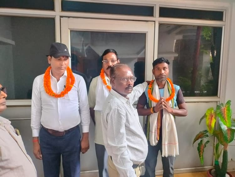 एससी/एसटी आरक्षण बचाओ संयुक्त मोर्चा के जिला संयोजक बने सुनील