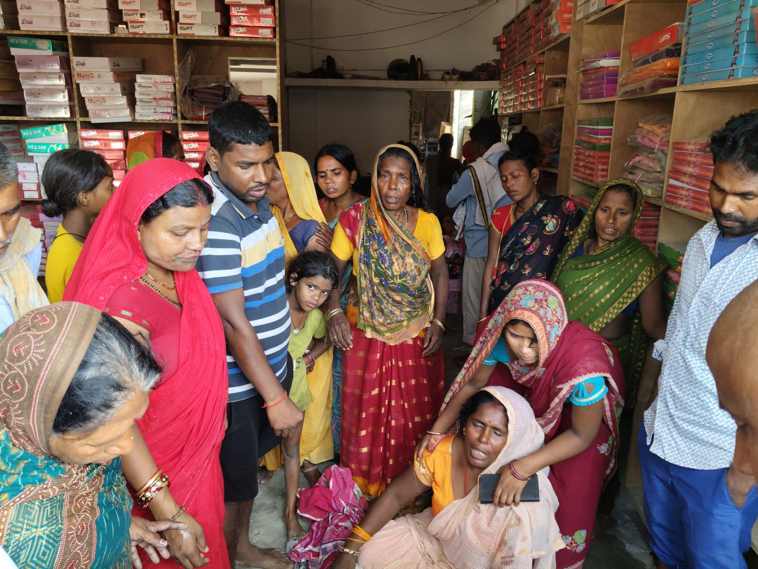कात्यायनी मंदिर से पूजा कर लौट रहे पशुपालक की सड़क दुर्घटना में हुई मौत