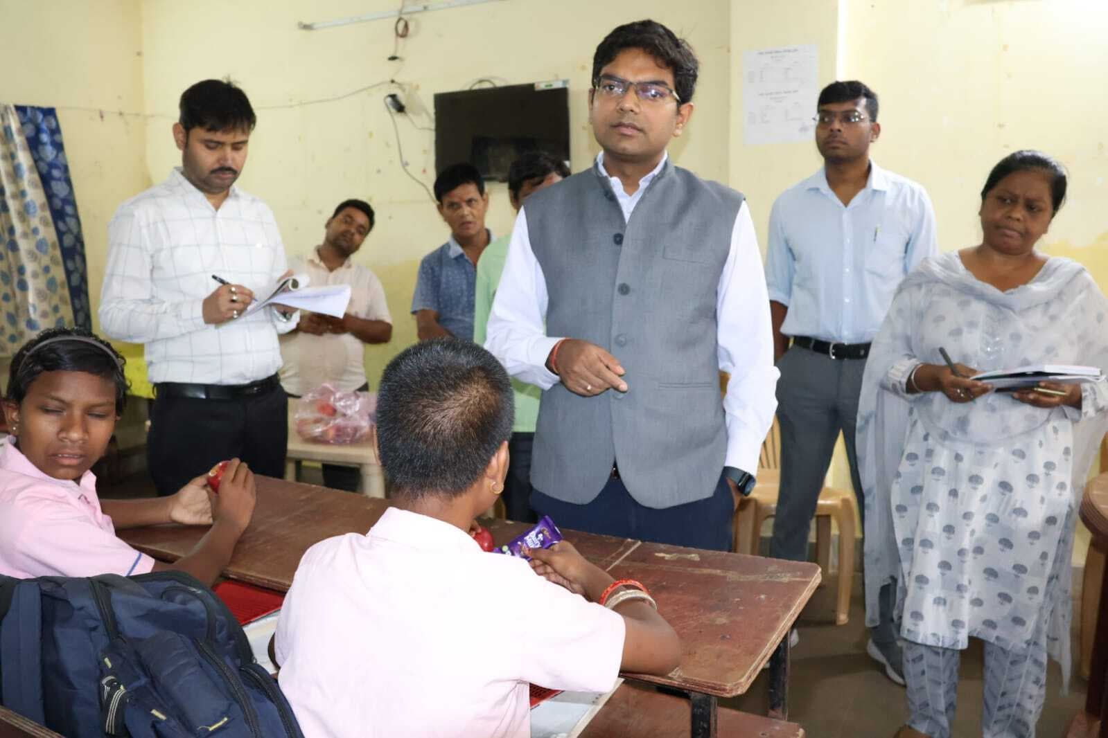 दृष्टिबाधित बच्चों का शीघ्र जेनरेट हो यूडीआइडी