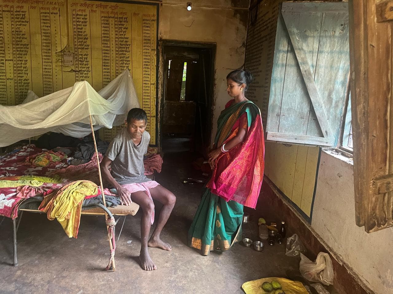 East Singhbhum News : बीमार टुना सबर दंपती के भूखे मरने की नौबत