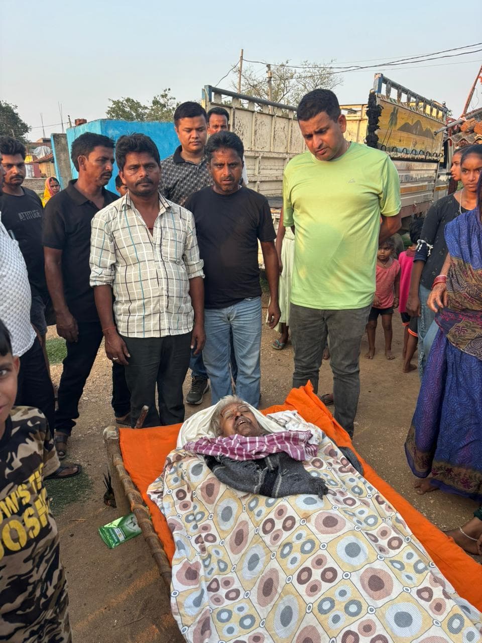 शौच जा रहे वृद्ध को अज्ञात वाहन ने मारा धक्का, मौत