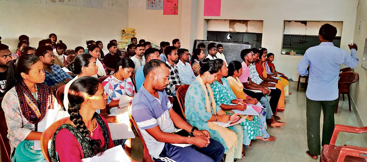 Chaibasa News : आदिवासी हो समाज युवा महासभा ने युवाओं को दिया संदेश