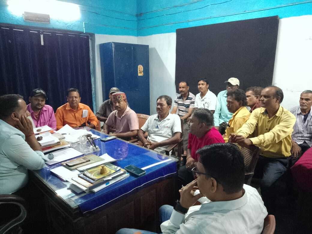 Dhanbad News : एटक की भौंरा कोलियरी प्रबंधन से वार्ता