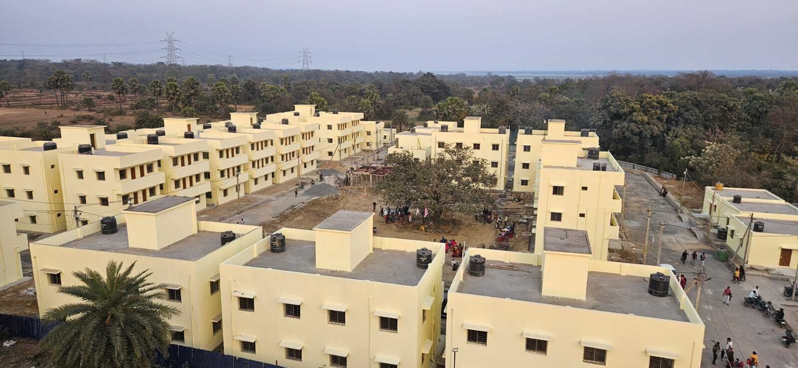 Dhanbad News : आसनबनी में बनी आधुनिक टाउनशिप में शिफ्ट होंगे तीन हजार विस्थापित- <bha>--</bha><bha>--</bha>