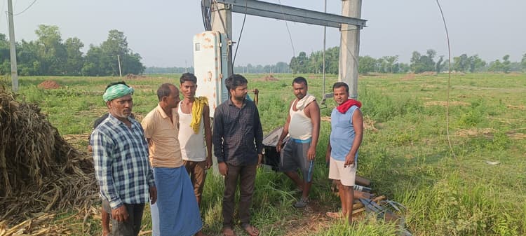 तीन कृषि ट्रांसफार्मर से चोरी, किसान परेशान