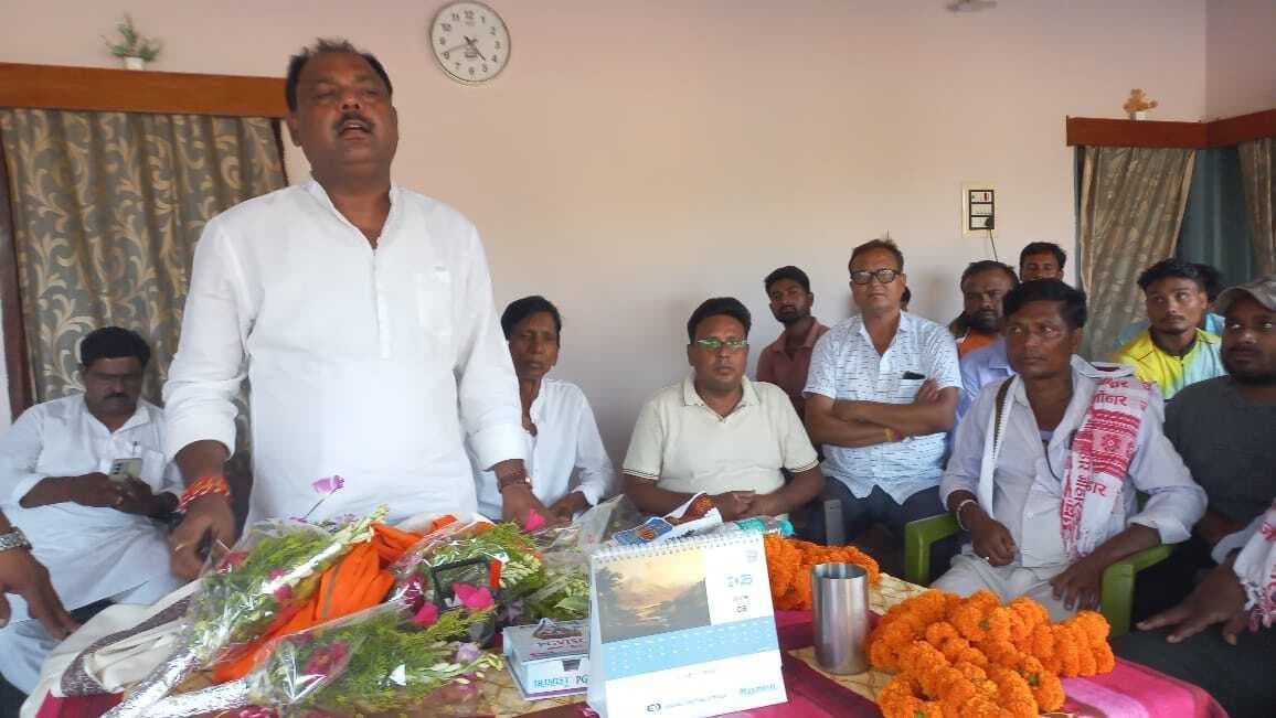 बिहार राज्य श्रम आयोग सदस्य मनोनय पर विधायक का नागरिक अभिनंदन किया