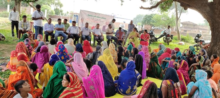 Giridih News: नवाचार को अपनाने से ही बढ़ेगी कृषकों की आय