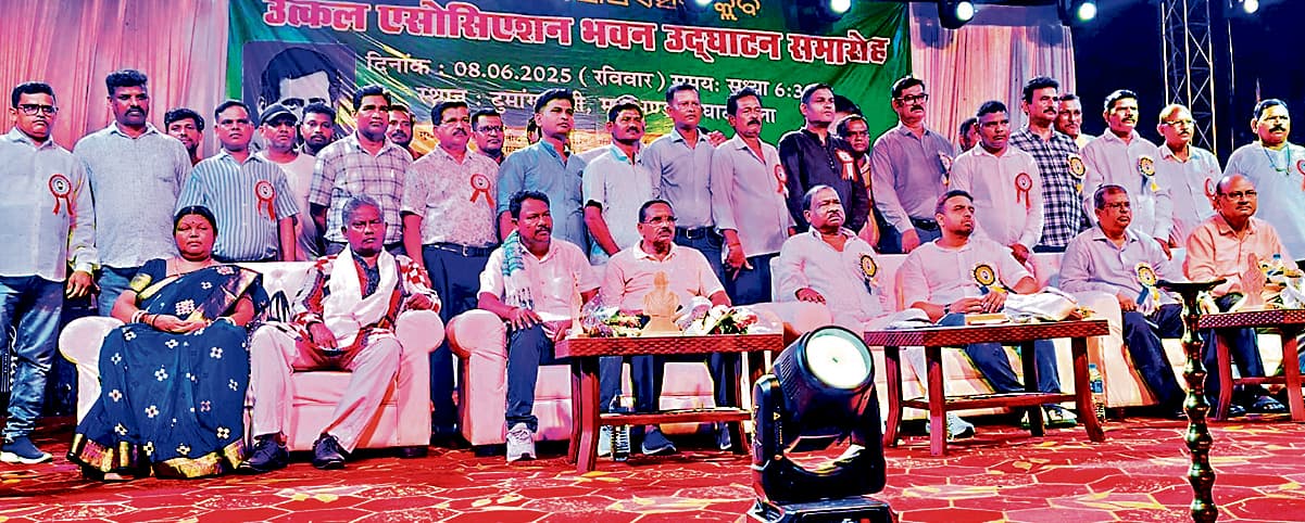 East Singhbhum News : ओड़िया में कक्षा एक से उच्च शिक्षा तक जल्द शुरू होगी पढ़ाई : रामदास सोरेन