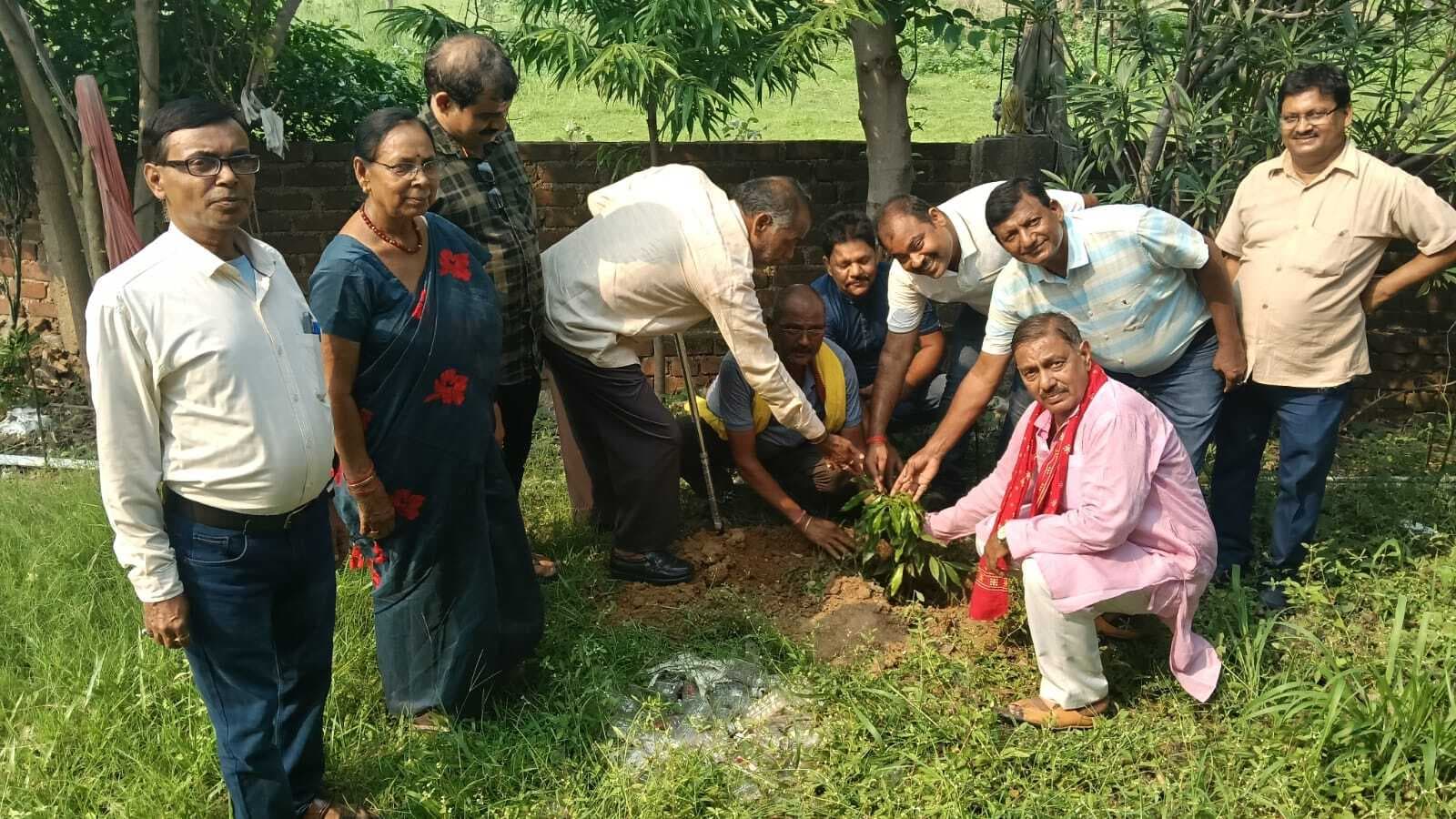 Dhanbad News: विवाह समारोह के लिए उपलब्ध होगा गणिनाथ आश्रम