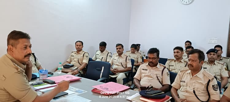 Bhagalpur news एसडीपीओ ने मासिक अपराध गोष्ठी में दिये सख्त निर्देश