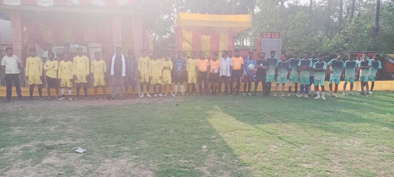 फुटबॉल के पहले मैच में जबरदाहा ने झरनाटोला को हराया