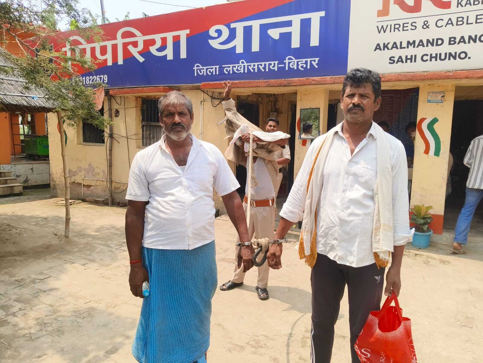 दो वारंटी सहोदर भाई को पुलिस ने किया गिरफ्तार