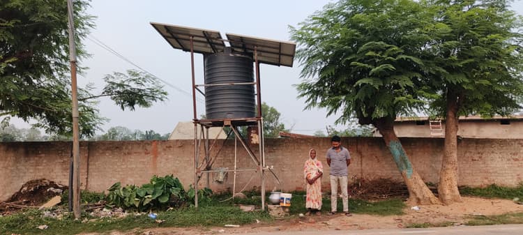 धुर्वा मोड़ में महीनों से खराब जलमीनार, ग्रामीण परेशान