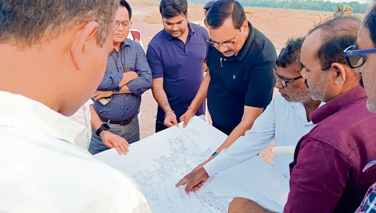 Gopalganj News : सबेया एयरपोर्ट का काम हुआ तेज, शीघ्र हटेगा अतिक्रमण