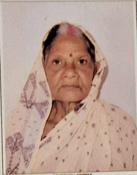 सामाजिक कार्यकर्ता की पत्नी का निधन