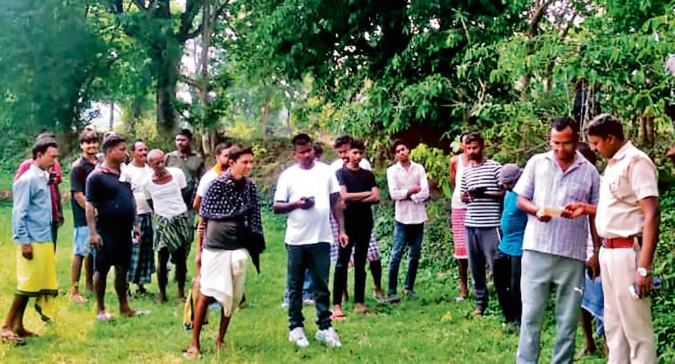 Seraikela Kharsawan News : खेत में मिला सोनाहातू की महिला का शव