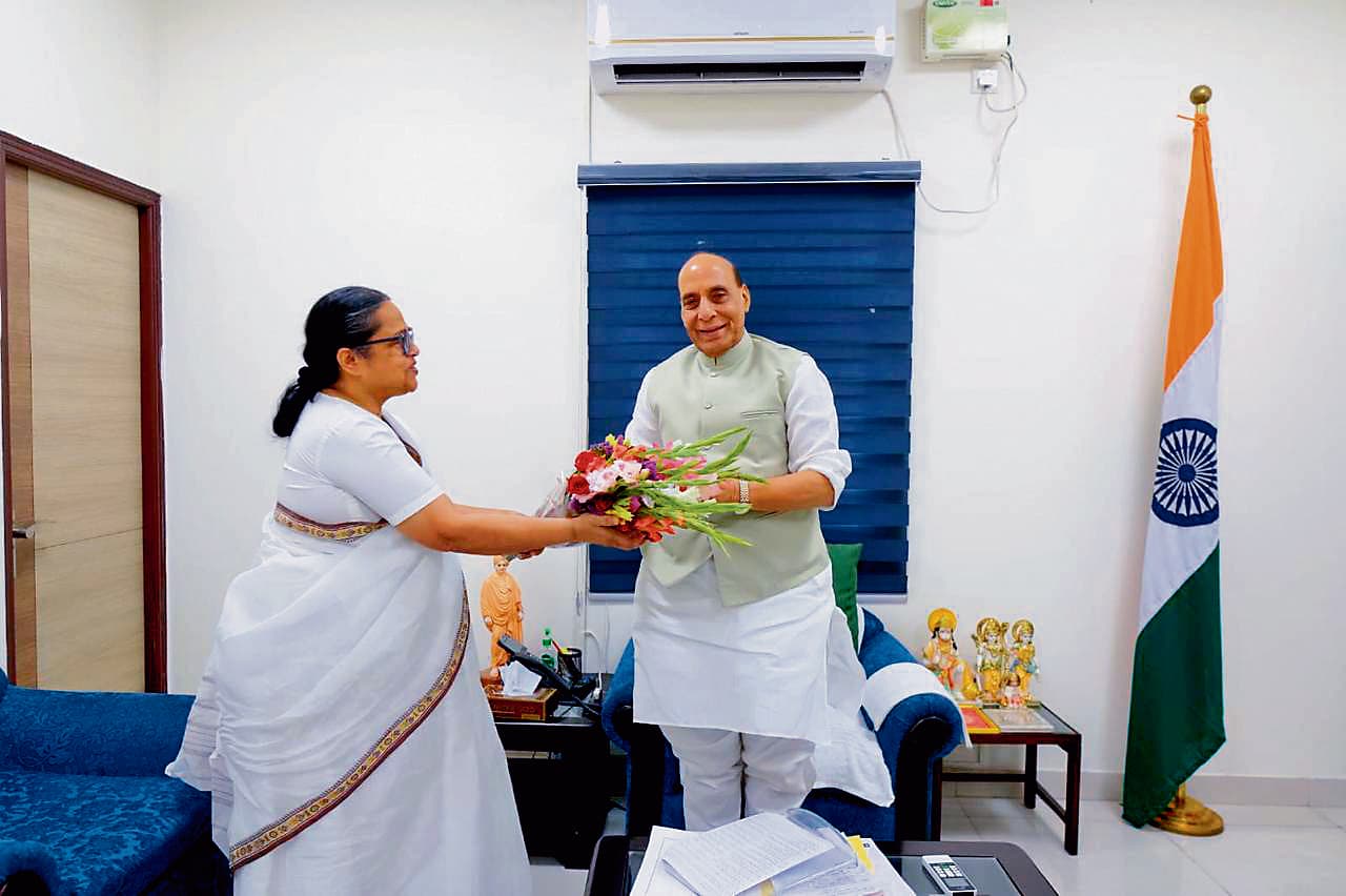 ऑपरेशन सिंदूर के लिए रक्षा मंत्री को दी बधाई