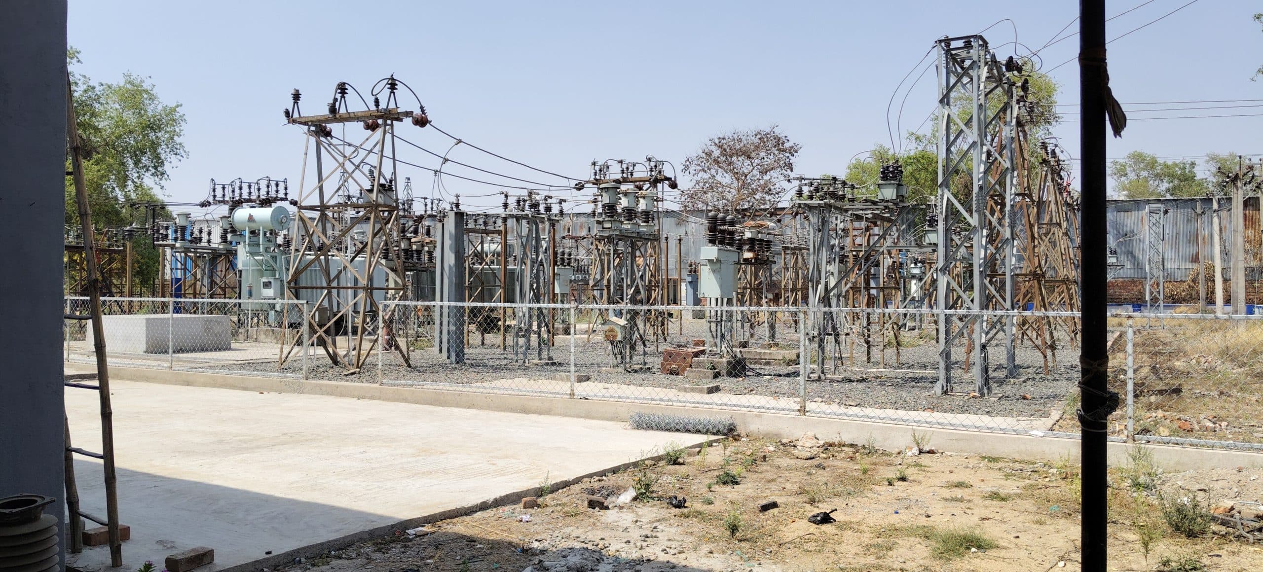 तकनीकी खराबी के कारण अकबरपुर प्रखंड में चार घंटे बिजली आपूर्ति रही बंद