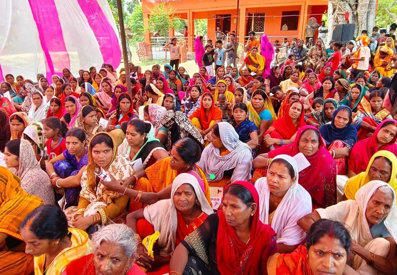 सुंदर जीविका महिला ग्राम संगठन ने किया महिला संवाद