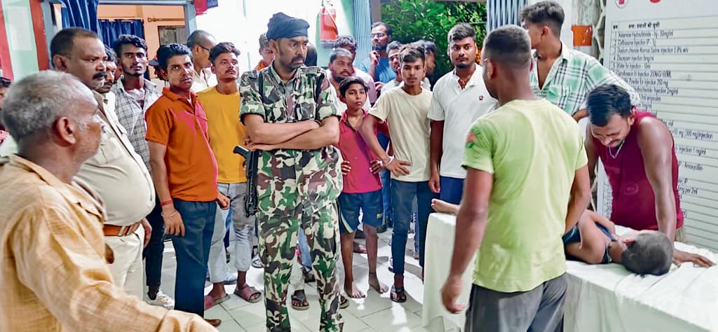 Bhagalpur news सर्पदंश से बच्ची की मौत, परिजनों ने अस्पताल में किया हंगामा