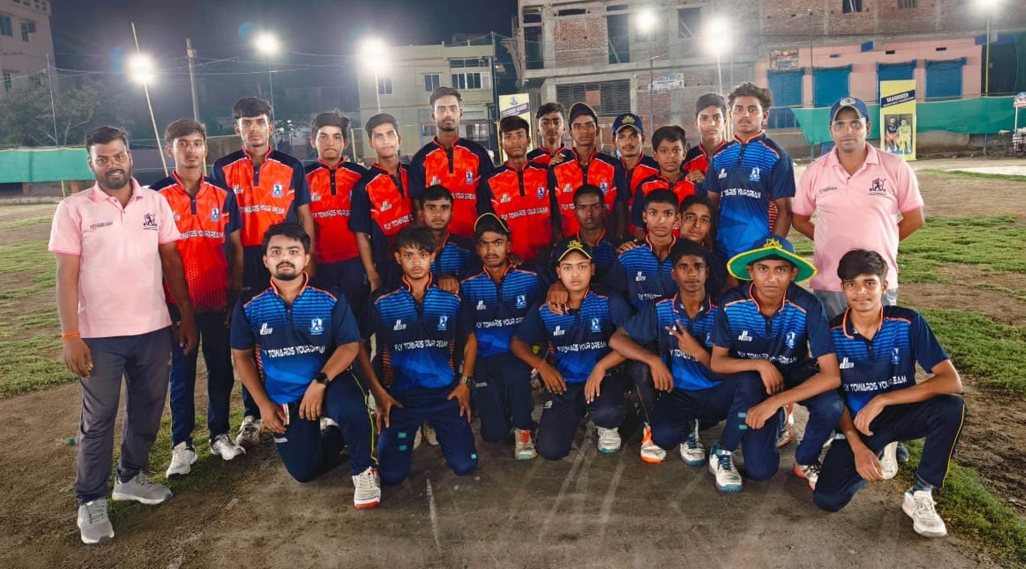 नाइट क्रिकेट टूर्नामेंट में एबी अवेंजर्स, जूपिटर्स, डेक्कंस, टाइगर्स, सुपर जायंट्स और कैपिटल्स ने दर्ज की जीत