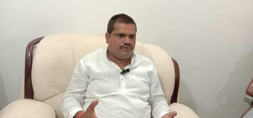 दलालों के झांसे में नहीं आएं आवास योजना के लाभुक : भवानी