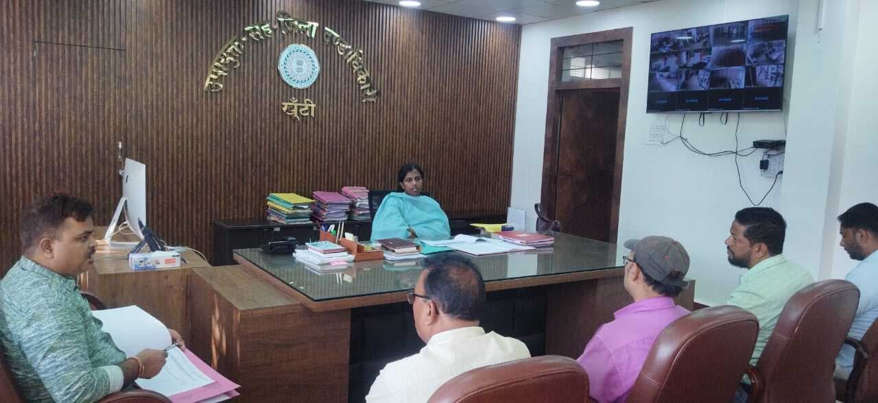 जिले में शुद्ध पेयजल की आपूर्ति सुनिश्चित करें : डीसी