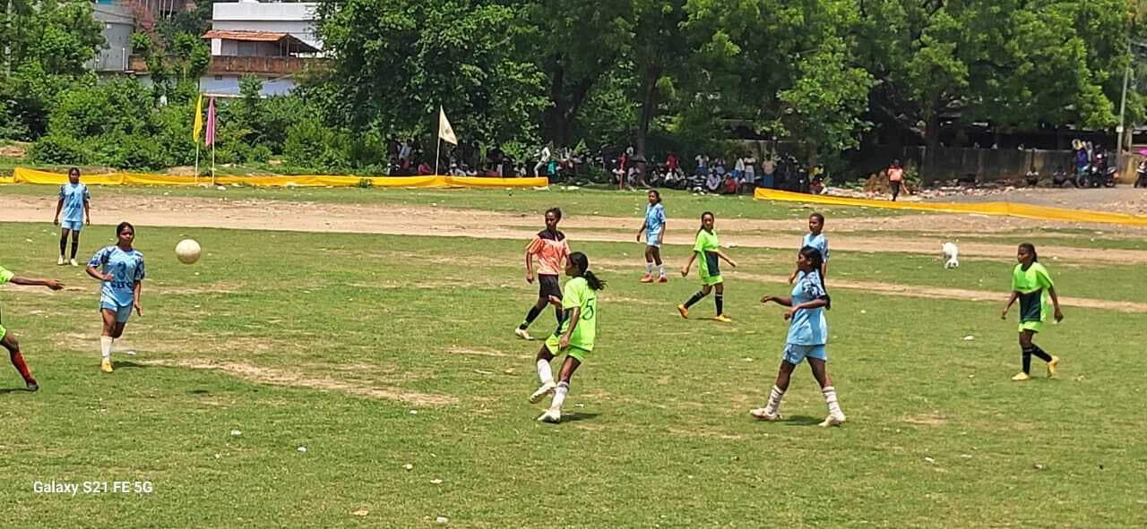 महिला वर्ग में बांका ने जीता फुटबॉल का फाइनल खिताब