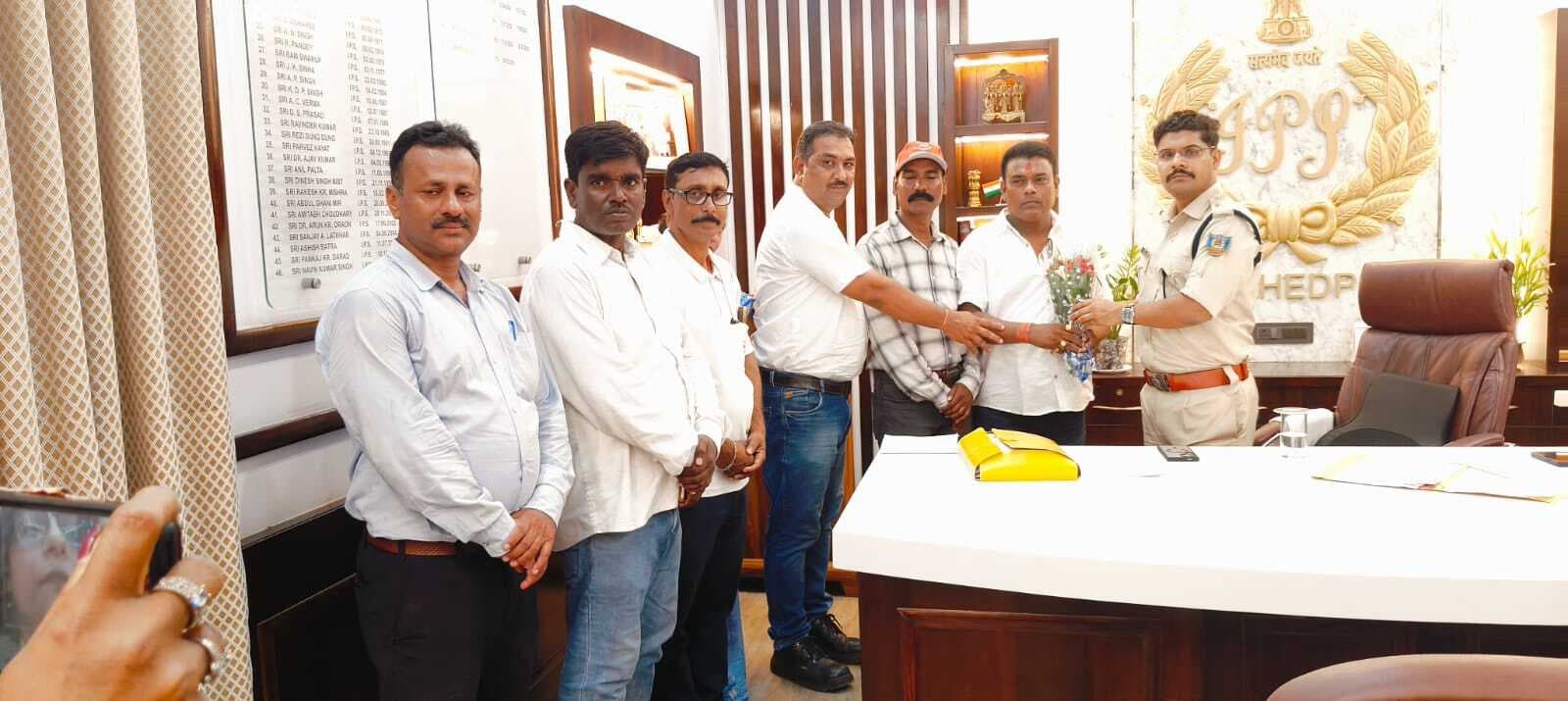 Jamshedpur News : एसपी साहब... वाहन चेकिंग के नाम पर आम लोगों को परेशान करना बंद करे पुलिस