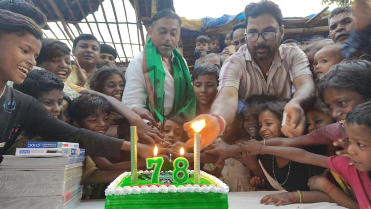 लालू यादव का मनाया गया 78वां जन्मदिन