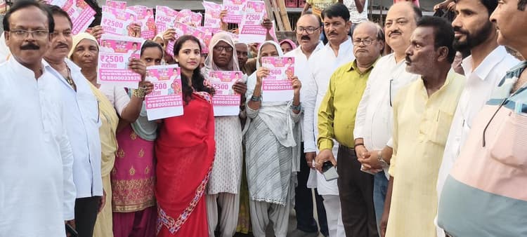 माई बहिन मान योजना को ले सैकड़ों महिलाओं का हुआ रजिस्ट्रेशन