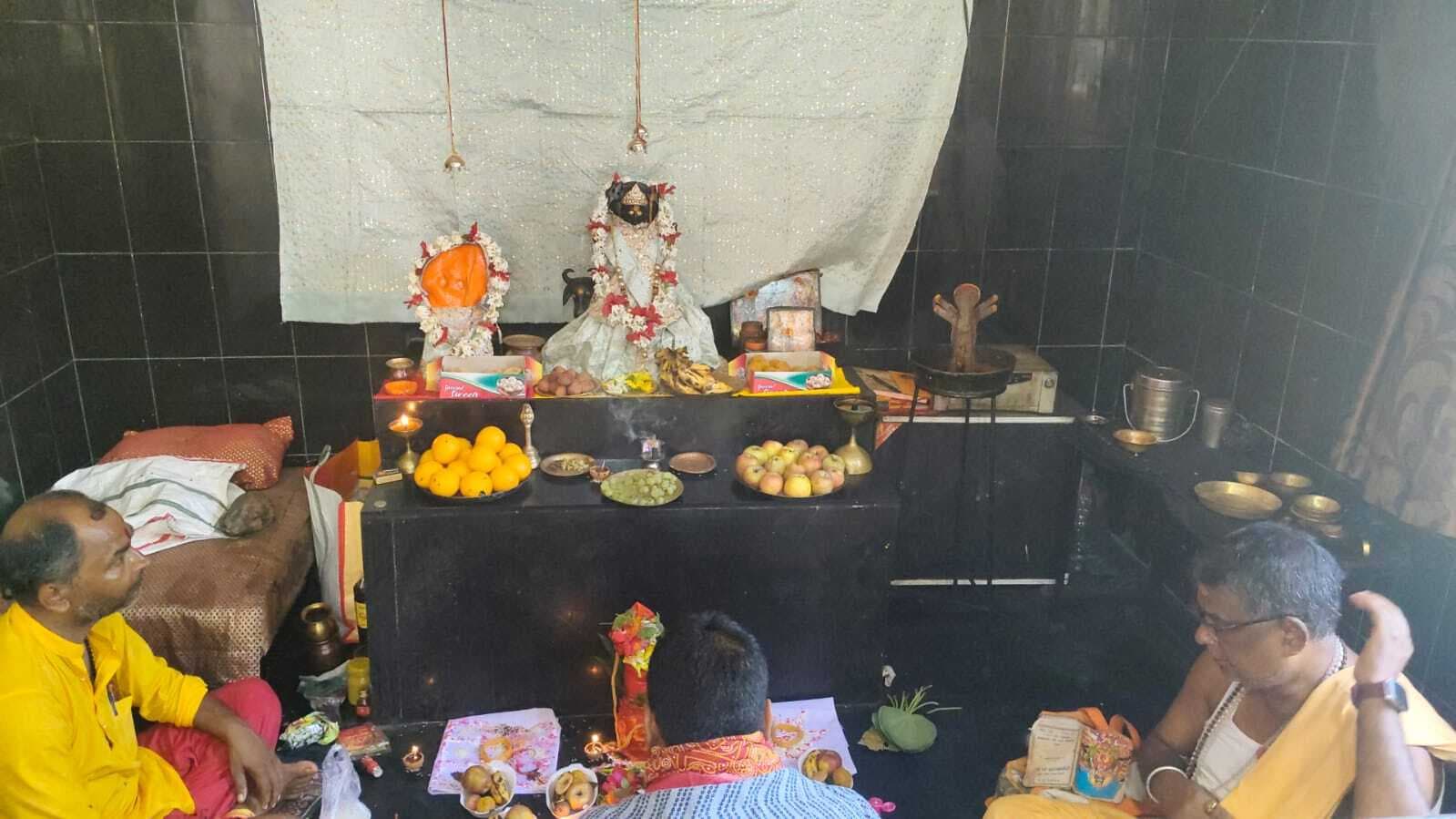 श्रीश्री108 शनिदेव मंदिर का मनाया गया 16वां स्थापना दिवस