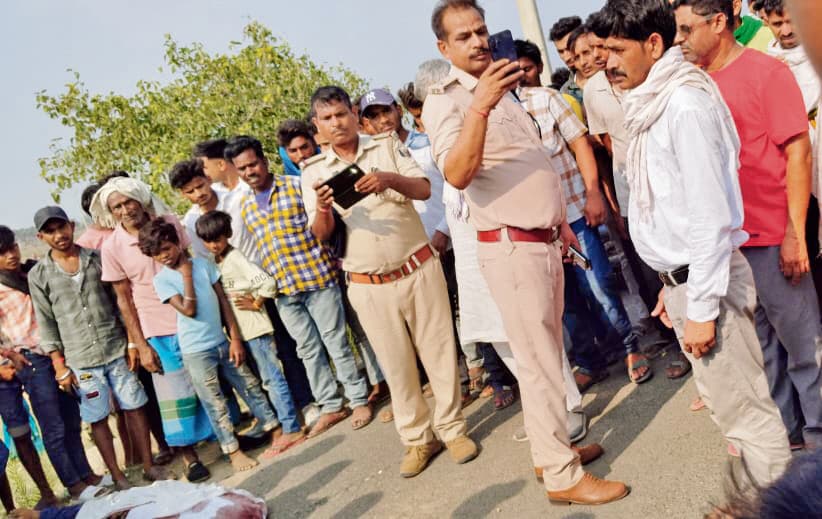 Gaya News : बाइक व ऑटो की टक्कर, तीन लोगों की मौत