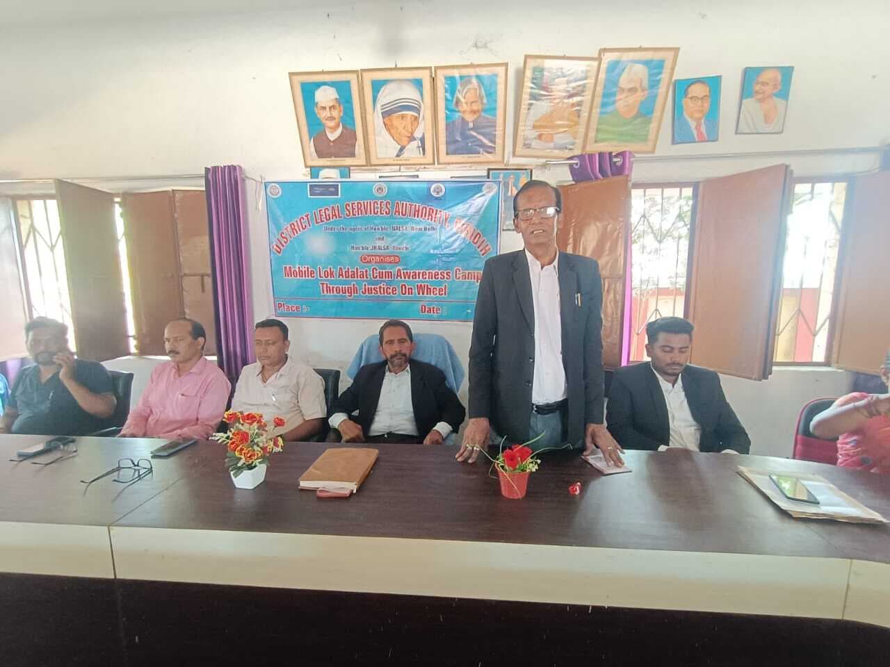 Giridih News :जरीडीह व नावाडीह में चलंत लोक अदालत का आयोजन