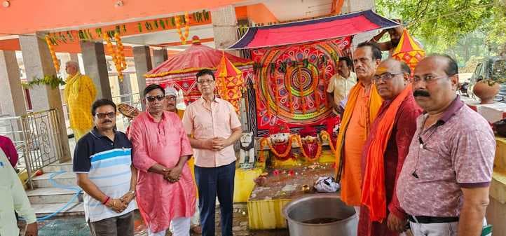 जगन्नाथ रथ यात्रा को लेकर महागामा में देव स्नान पूजन संपन्न
