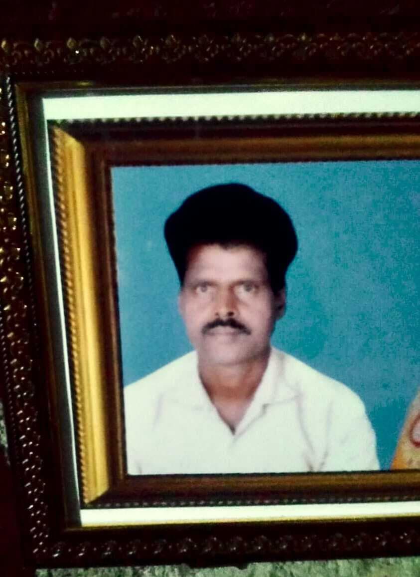 East Singhbhum News : बड़ाजुड़ी पोटाश जंगल में संदिग्ध हालात में पेड़ से लटका शव बरामद